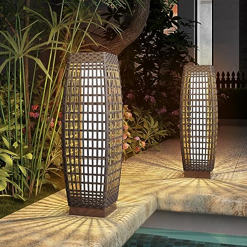 Outdoor Floor Lamp Solar Powered Lantern Water–Resistant Resin Wicker Deck Light for Garden or Porch